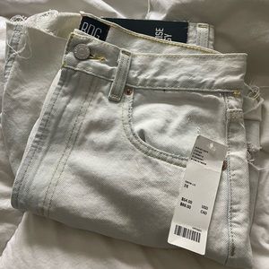 NWT Urban Outfitters High Rise Baggy Jean Shorts